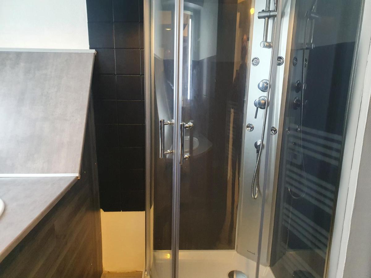 Firas Appartement Valenciennes Exterior photo
